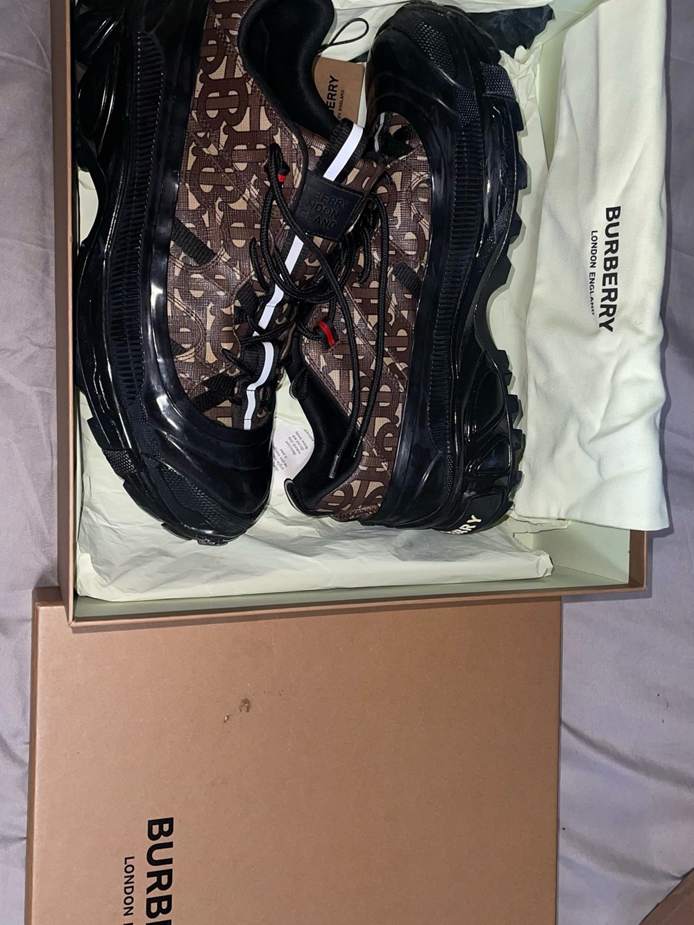 Burberry Brown & Black Logo Runner Sneakers - Men
